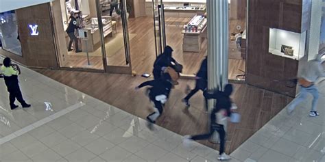 ohio louis vuitton robbery|robbery in louis vuitton.